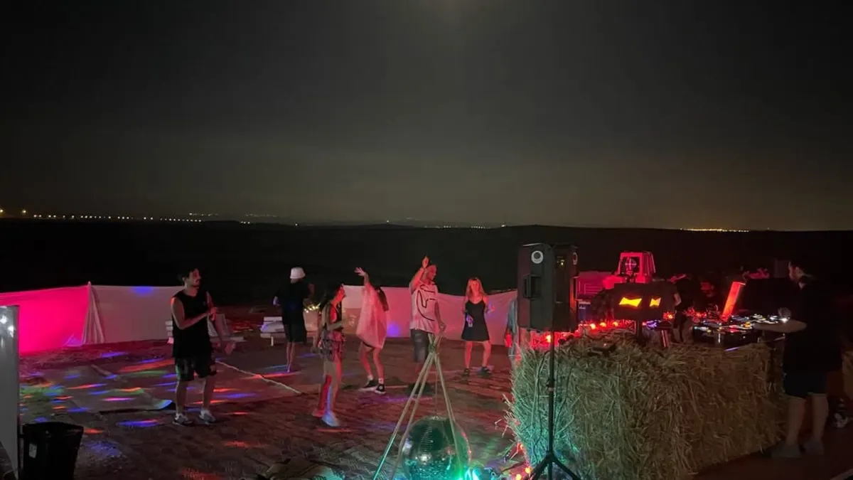 חתונה בלי שעת סגירה: מה זה אומר בפועל